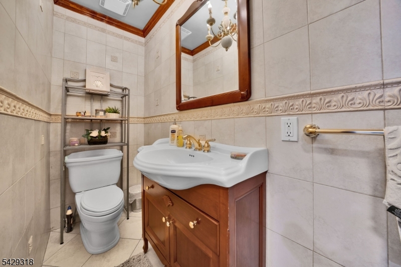 1008 Coolidge Road Elizabeth, NJ 07208 - Photo 10 of 41