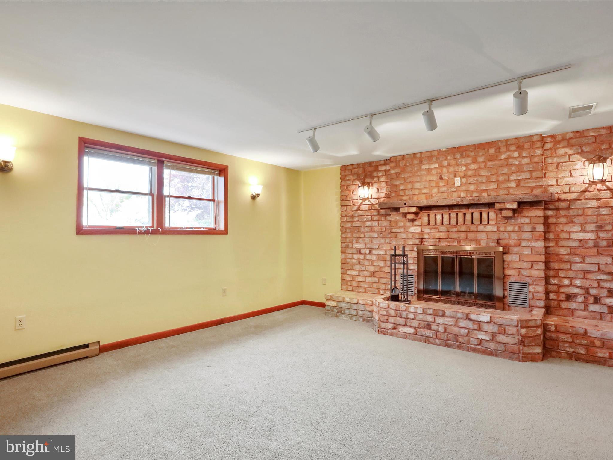 47 Diffys Drive Shippensburg, PA 17257 - Photo 24 of 48 a view of an empty room with a window