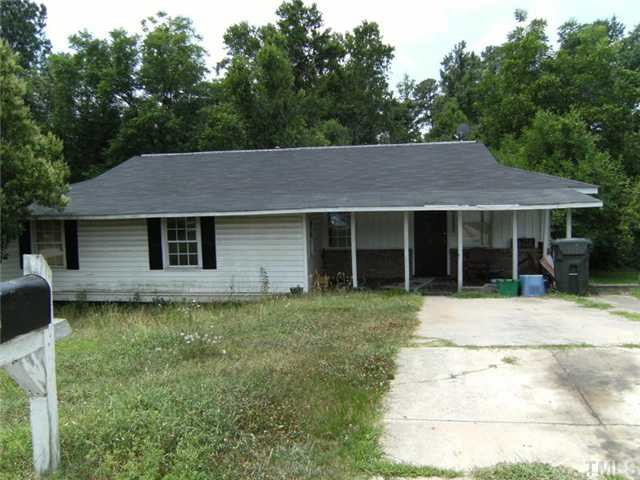 1704 Sundial Place Raleigh, NC 27610 - Photo 1 of 4 Photo 1