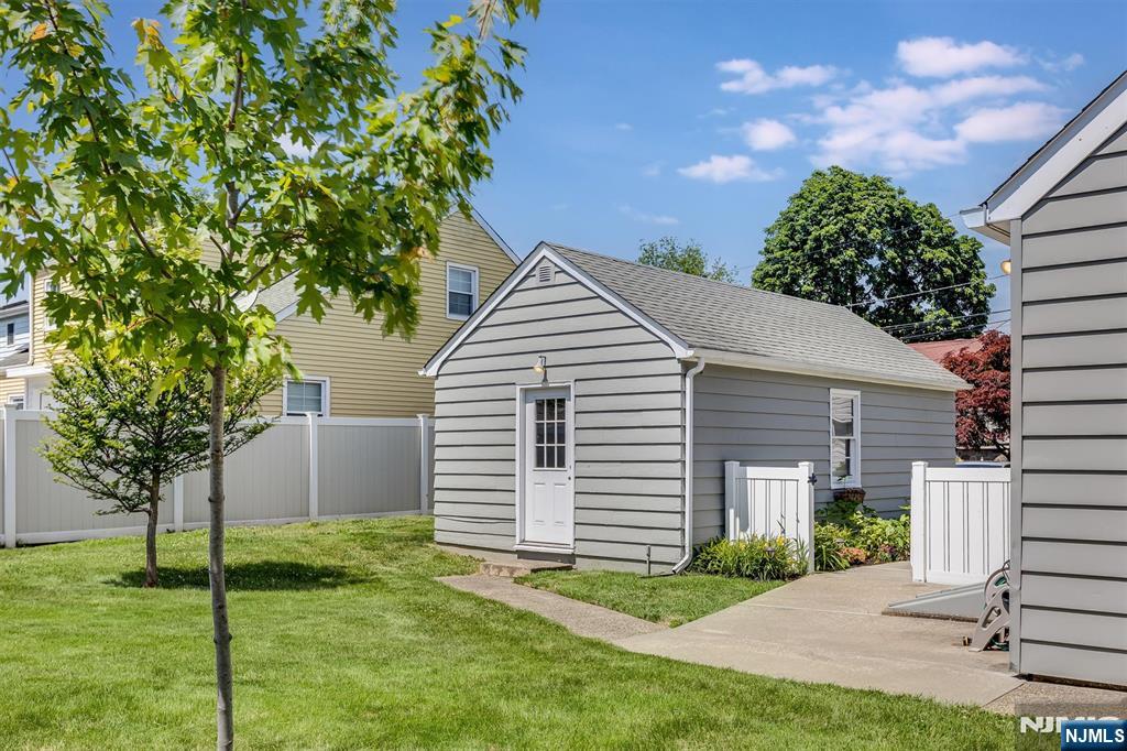 98 Totowa Road Totowa, NJ 07512 - Photo 40 of 46