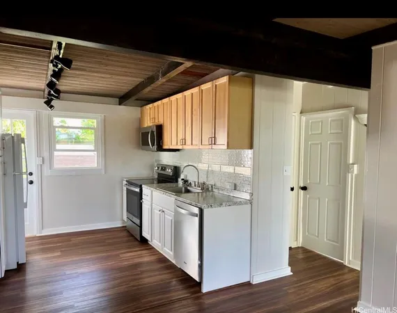 $3,400 | 67-260 Kahaone Loop, Unit A, Waialua, HI 96791