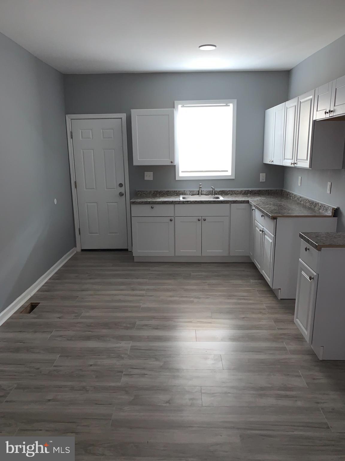 1624 Normal Avenue Baltimore, MD 21213 - Photo 4 of 14 Gallery Image 4