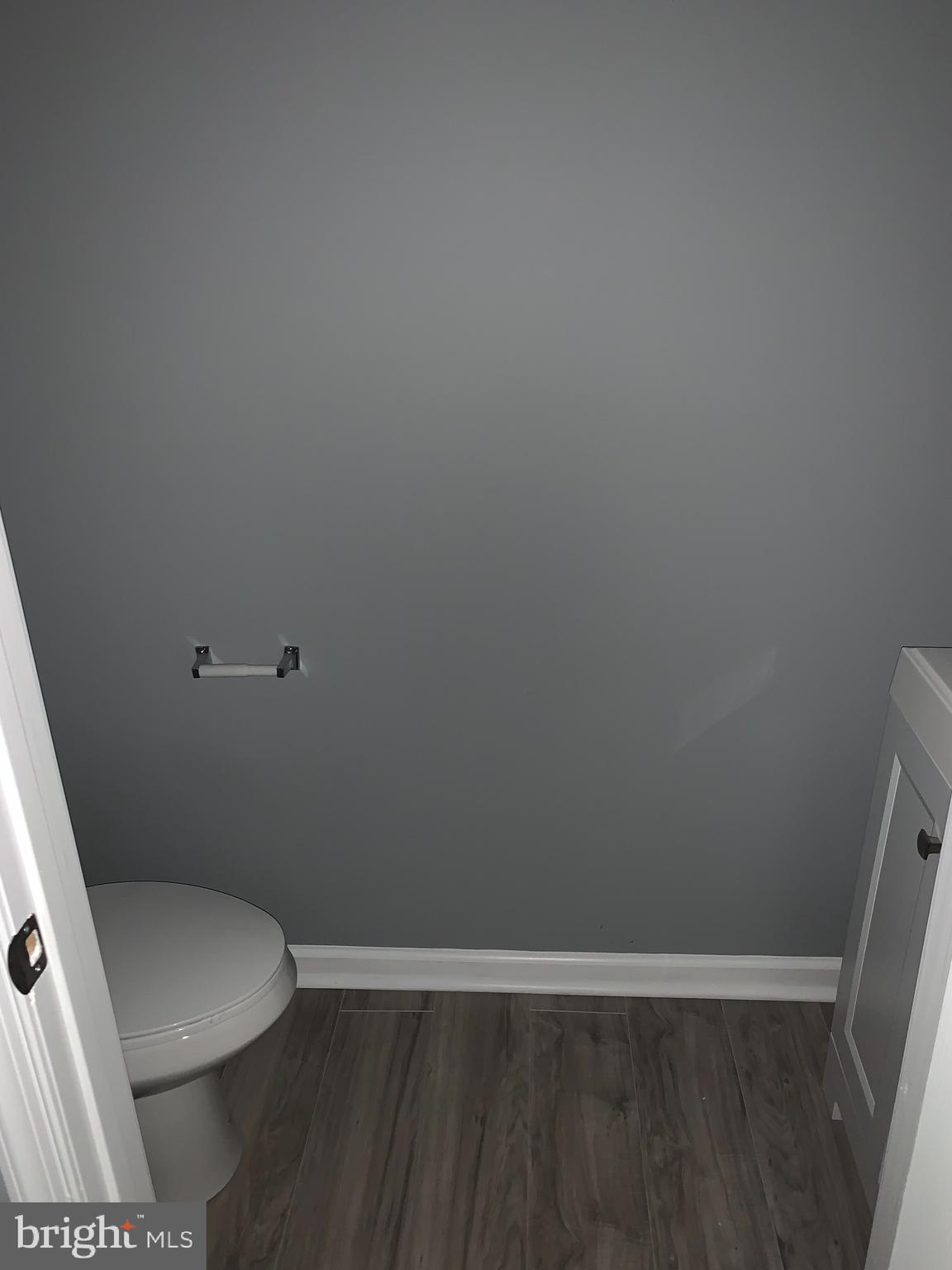 1624 Normal Avenue Baltimore, MD 21213 - Photo 5 of 14 Half bath on main