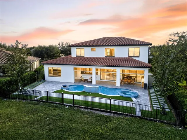 $2,050,000 | 10613 Mobberley Circle, Orlando, FL 32832