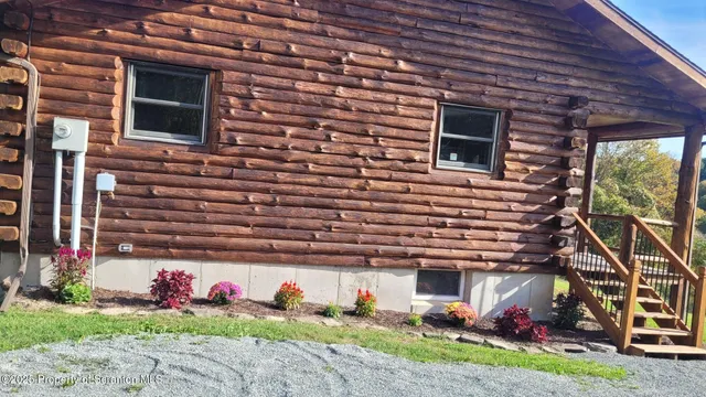 $389,000 | 24 Benson Hollow Lane, Tunkhannock, PA 18657