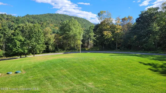 $389,000 | 24 Benson Hollow Lane, Tunkhannock, PA 18657