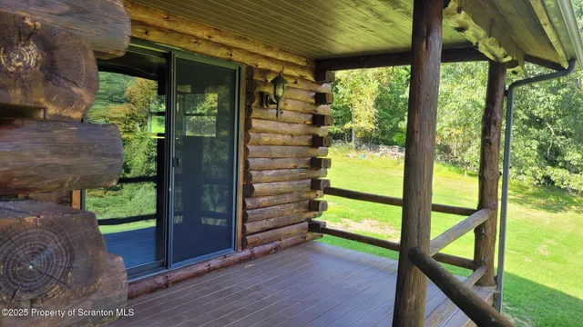 $389,000 | 24 Benson Hollow Lane, Tunkhannock, PA 18657