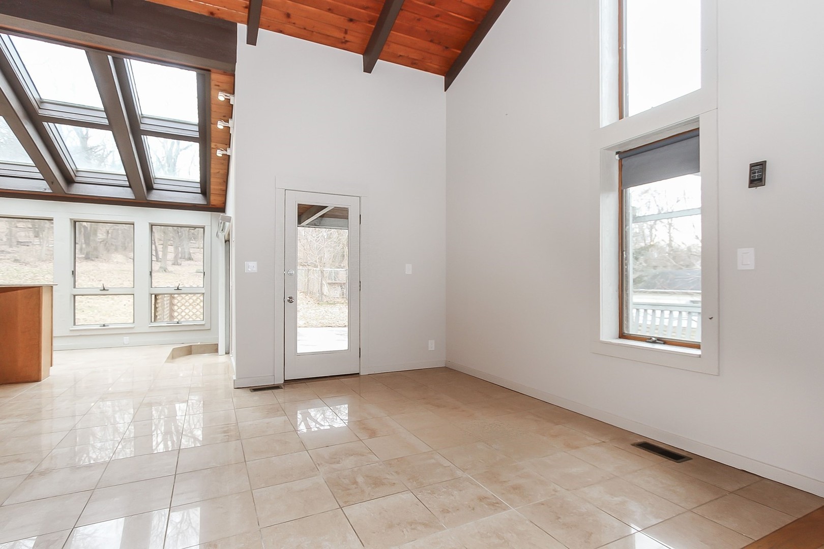 1029 North River Road Algonquin, IL 60102 - Photo 12 of 40 Gallery Image 12