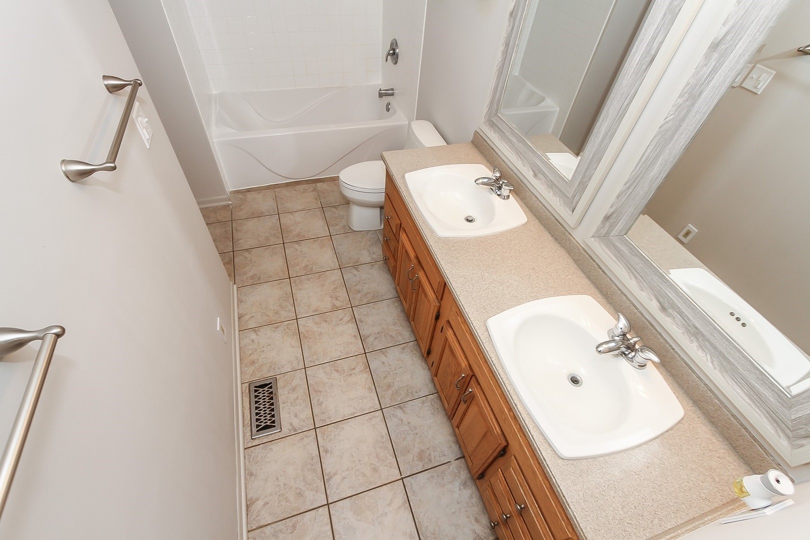 1029 North River Road Algonquin, IL 60102 - Photo 26 of 40 Gallery Image 26