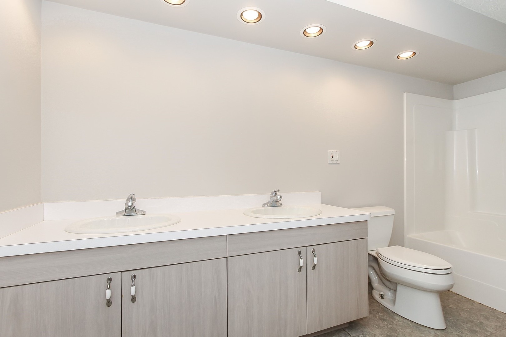 1029 North River Road Algonquin, IL 60102 - Photo 29 of 40 Gallery Image 29