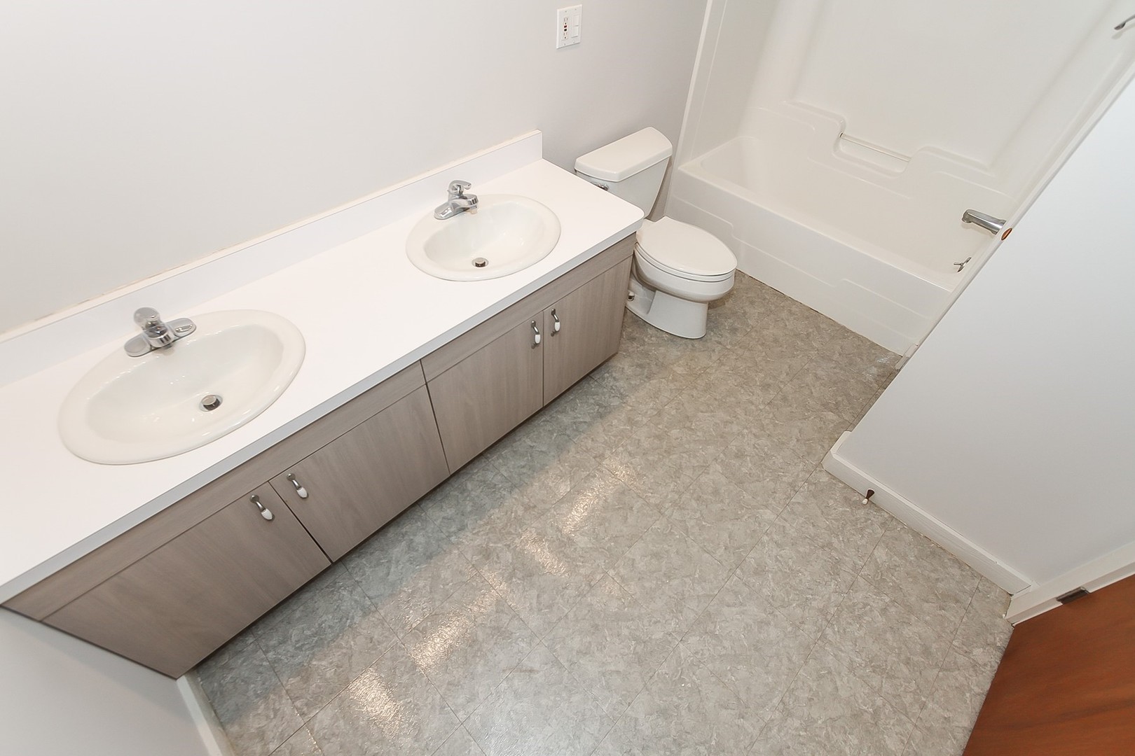 1029 North River Road Algonquin, IL 60102 - Photo 30 of 40 Gallery Image 30