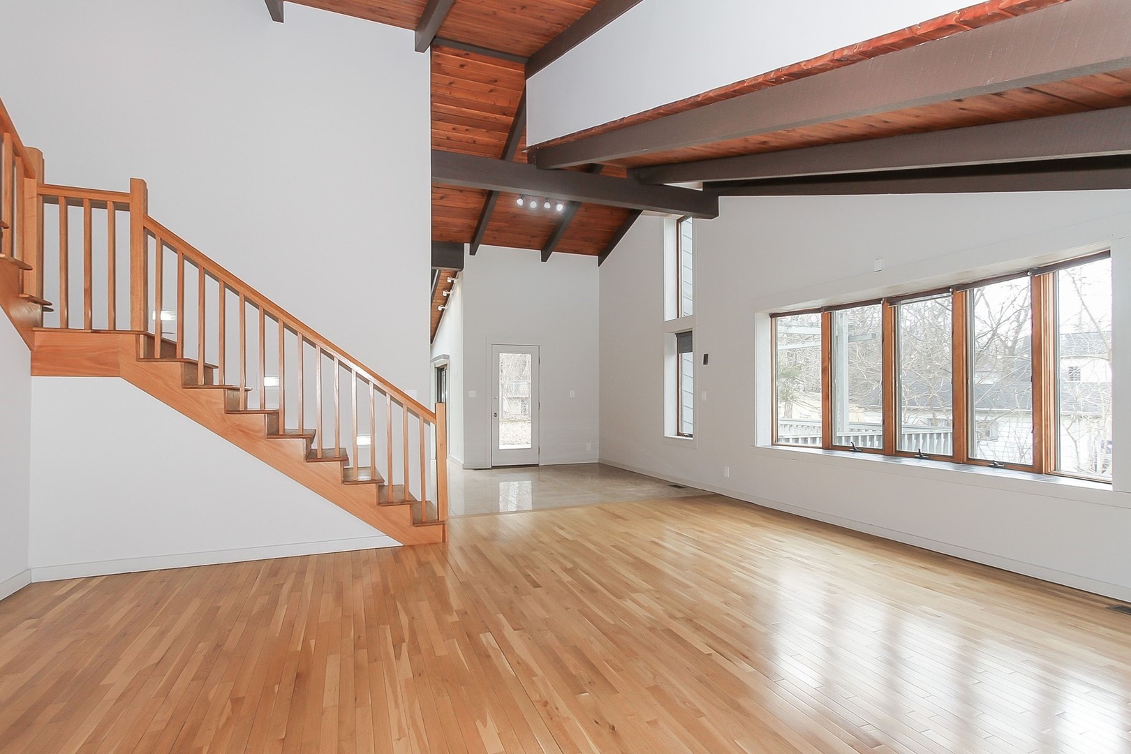 1029 North River Road Algonquin, IL 60102 - Photo 4 of 40 Gallery Image 4