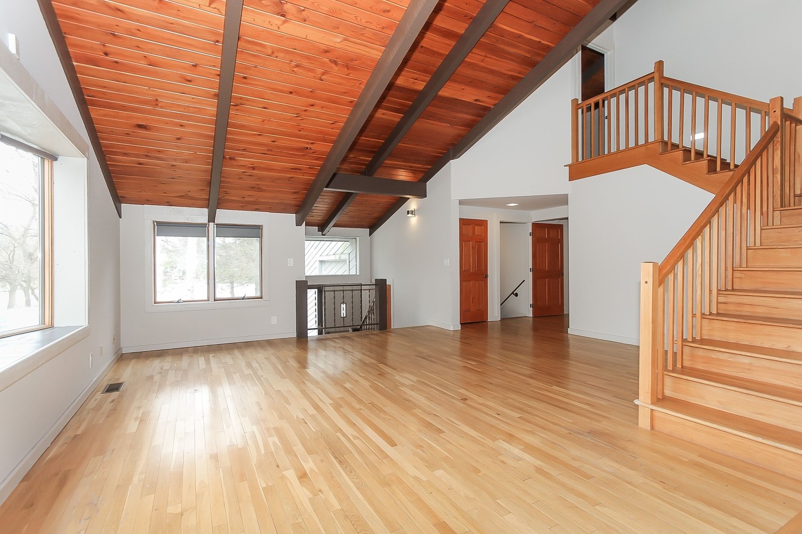 1029 North River Road Algonquin, IL 60102 - Photo 6 of 40 Gallery Image 6