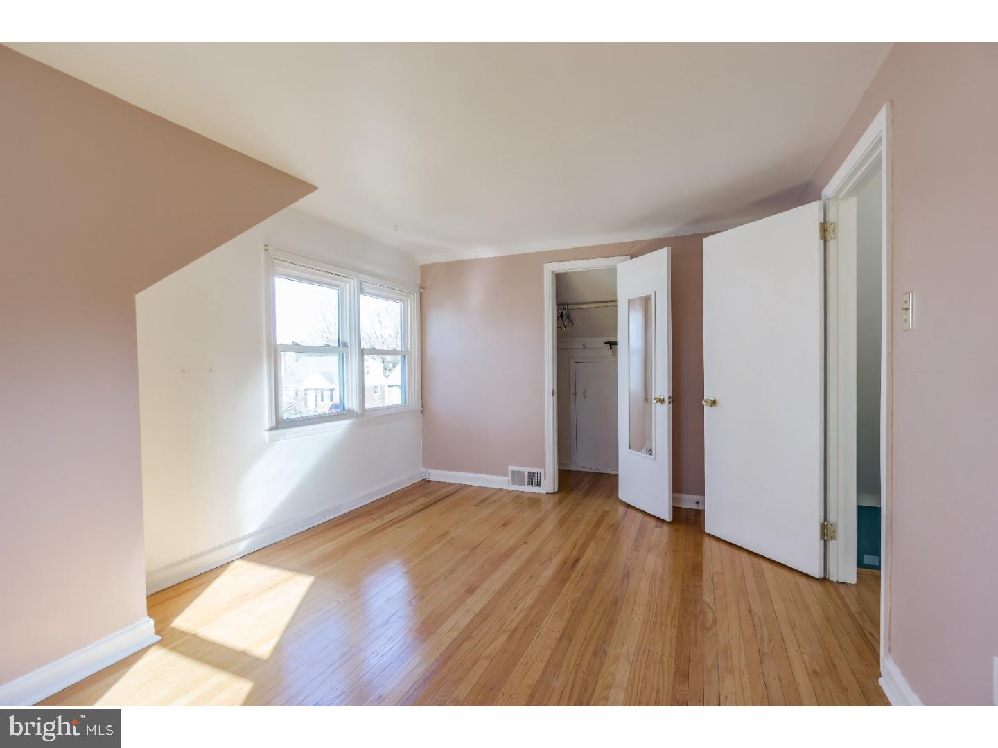 19 South Malin Road Broomall, PA 19008 - Photo 17 of 25 Bedroom 2