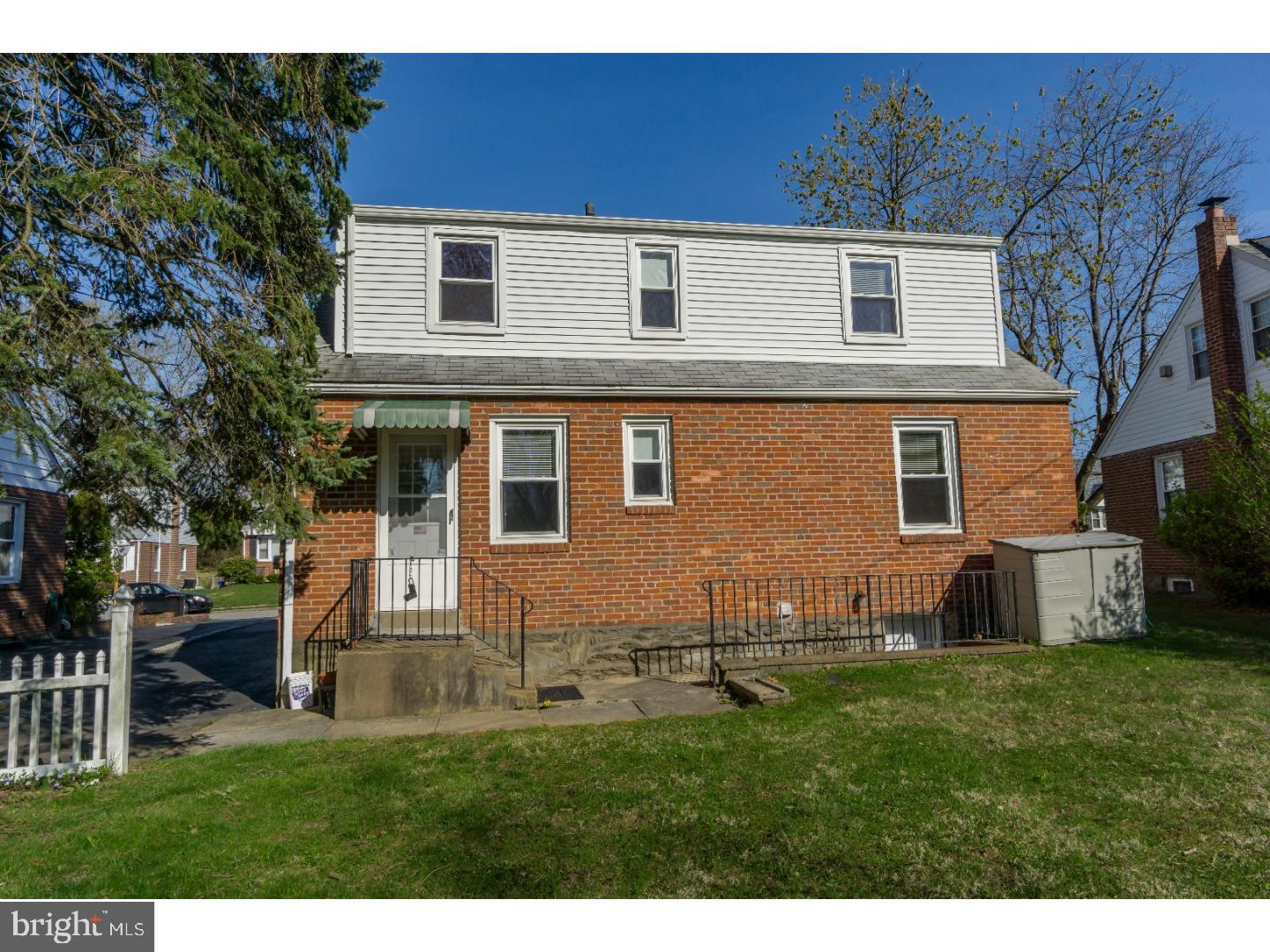 19 South Malin Road Broomall, PA 19008 - Photo 24 of 25 Exterior Back