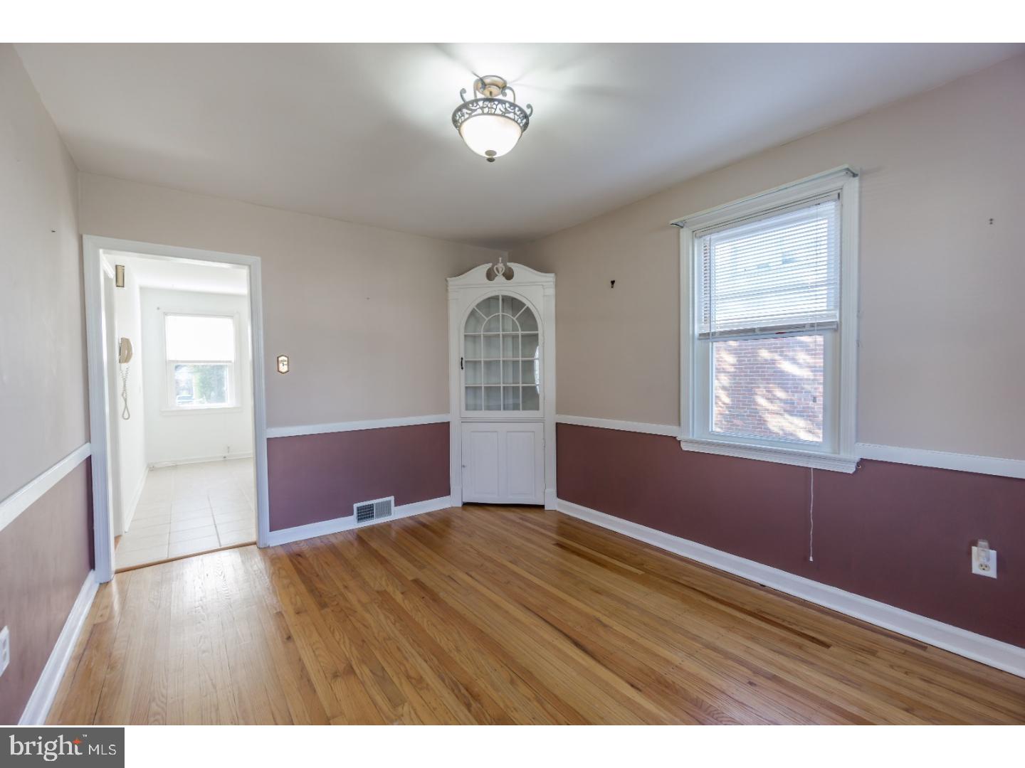 19 South Malin Road Broomall, PA 19008 - Photo 9 of 25 Dining Room
