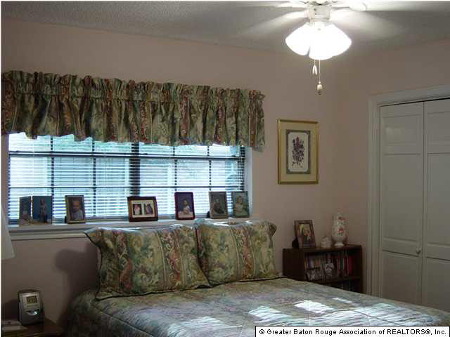 13835 Cypress Ridge Avenue Baton Rouge, LA 70817 - Photo 7 of 10 Gallery Image 7