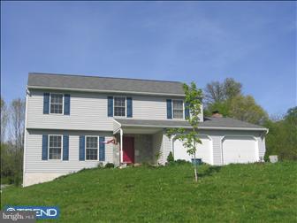 35 Club Road Oley, PA 19547 - Photo 1 of 5 Exterior Front