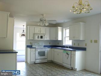 35 Club Road Oley, PA 19547 - Photo 3 of 5 Kitchen