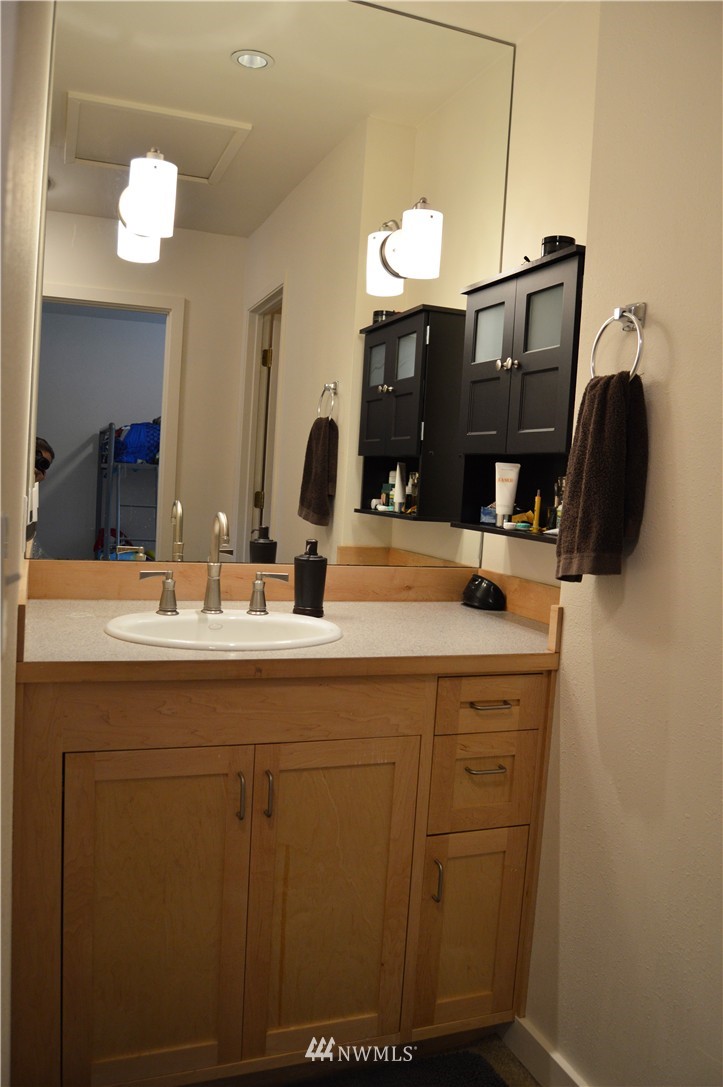 3719 Meadow Avenue North Renton, WA 98056 - Photo 14 of 20 Gallery Image 14