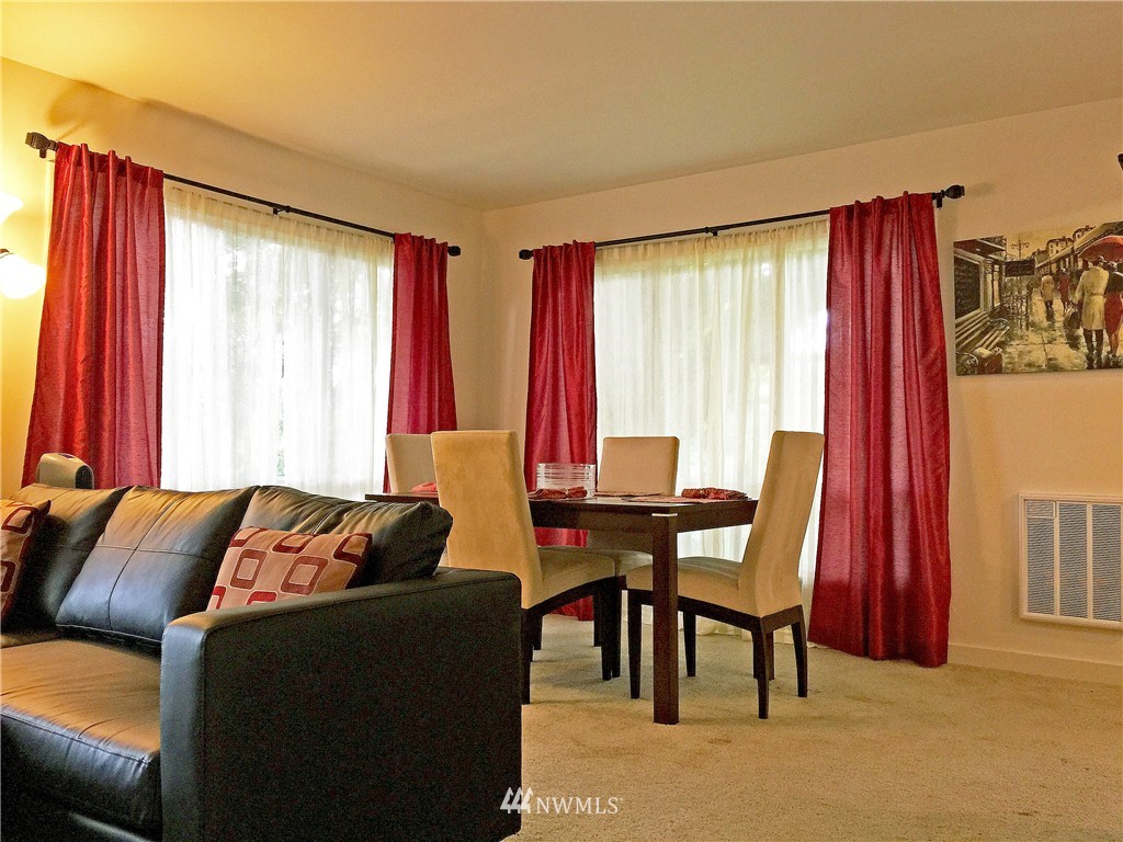 3719 Meadow Avenue North Renton, WA 98056 - Photo 8 of 20 Gallery Image 8