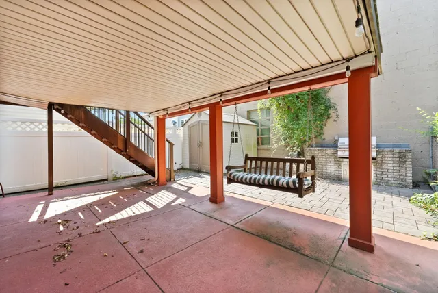 a view of an outdoor space