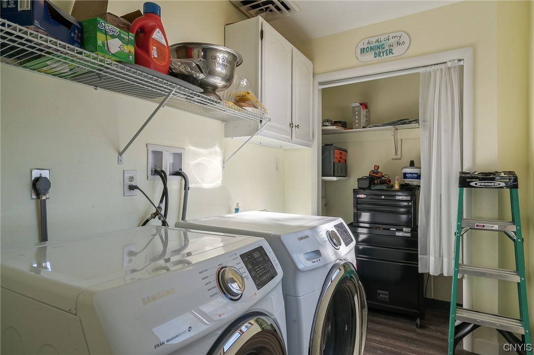 207 Vantage Drive Camillus, NY 13031 - Photo 23 of 34