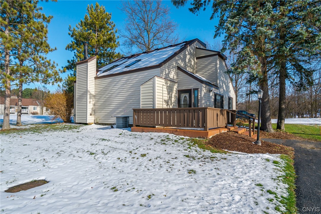 207 Vantage Drive Camillus, NY 13031 - Photo 32 of 34