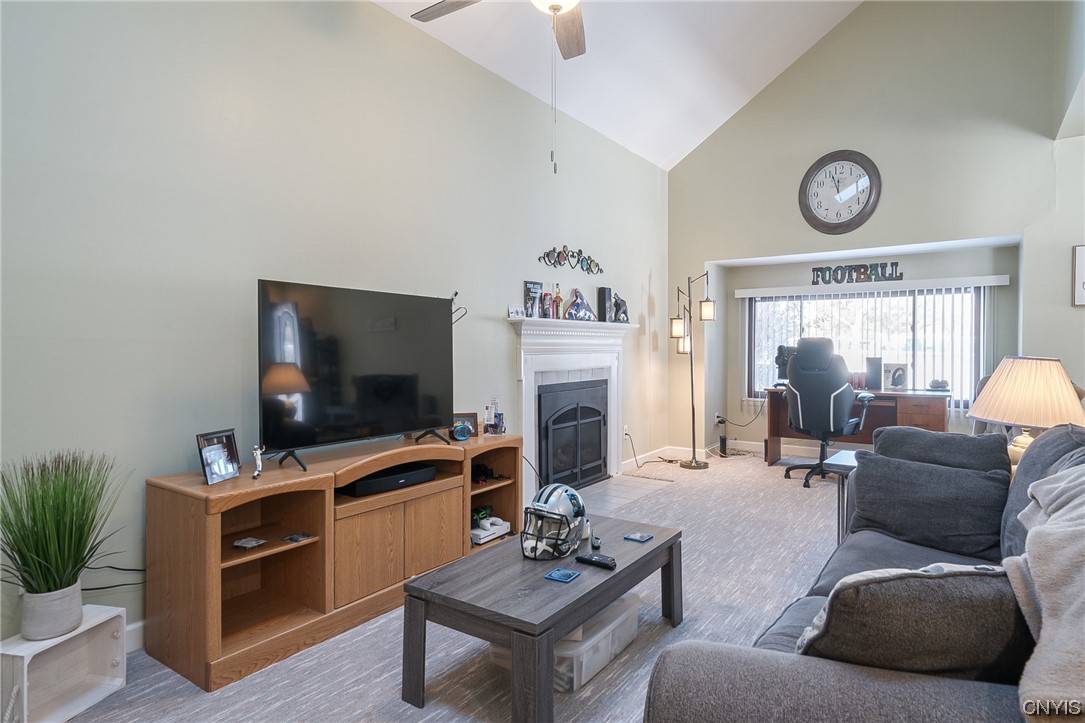 207 Vantage Drive Camillus, NY 13031 - Photo 8 of 34