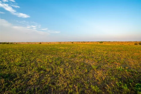 $250,000 | 41 County Road 210B, Bertram, TX 78605