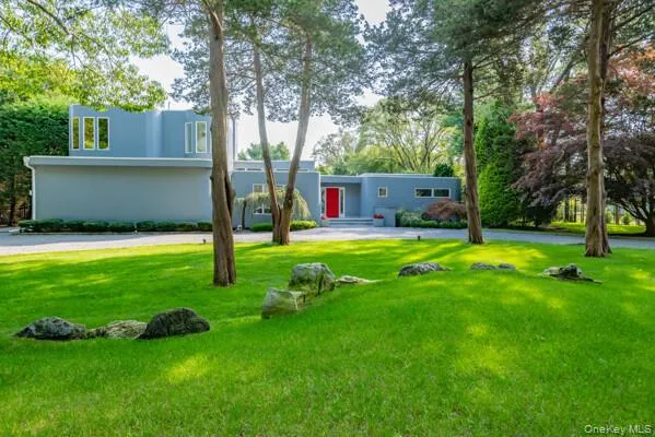 $3,150,000 | 3 Mallard Lane, Remsenburg, NY 11960