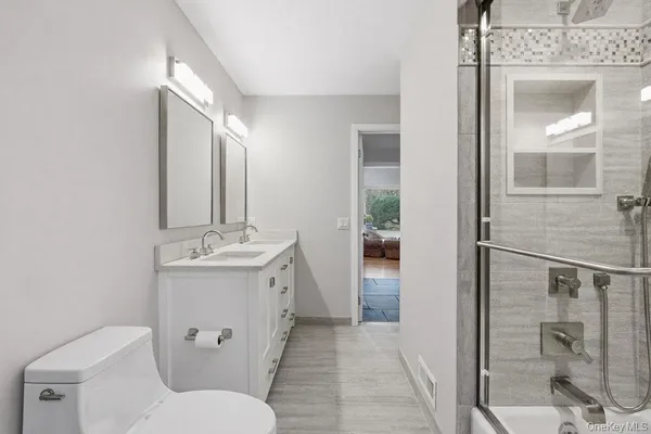 $3,150,000 | 3 Mallard Lane, Remsenburg, NY 11960