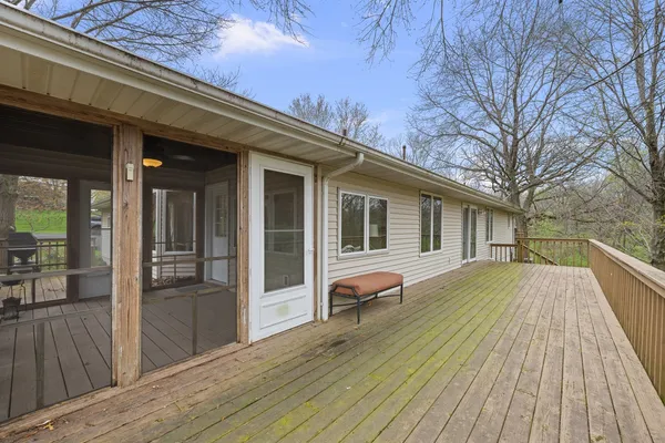 $385,000 | 2511 136th Ave Court West, Milan, IL 61264