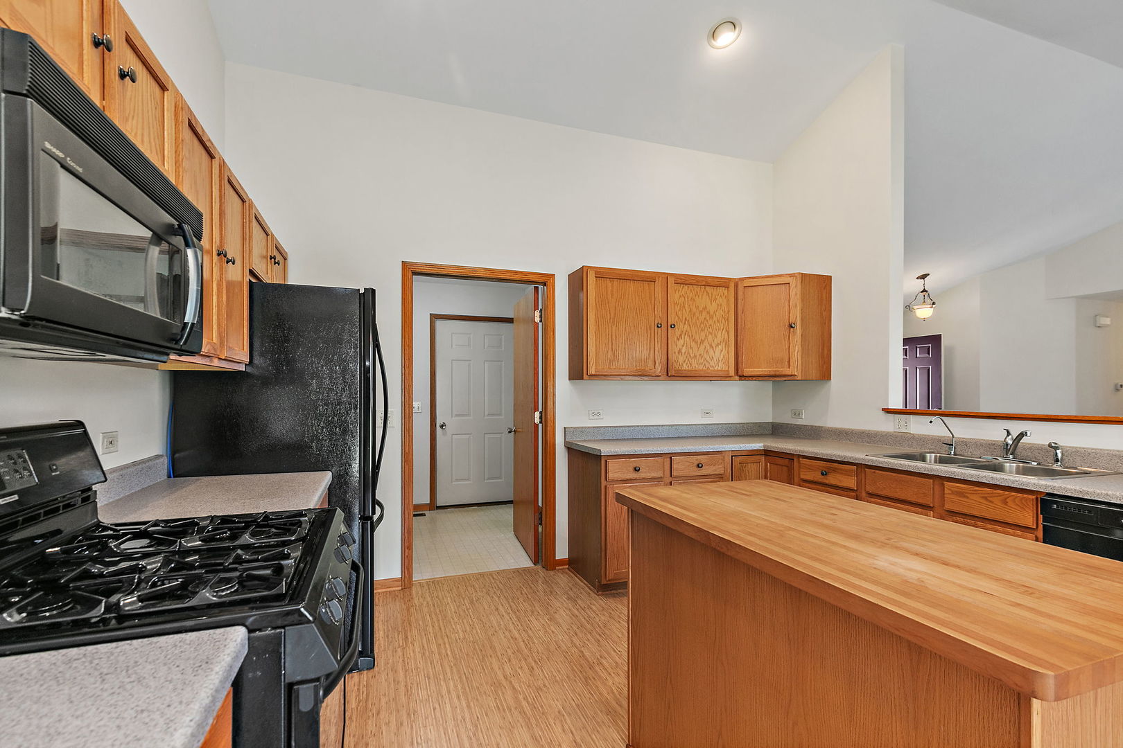 1000 Ruth Court Marengo, IL 60152 - Photo 8 of 21 Gallery Image 8