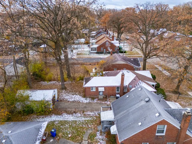 $93,000 | 19412 Sussex Street, Detroit, MI 48235