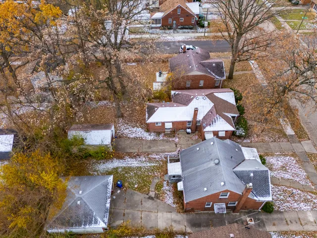 $93,000 | 19412 Sussex Street, Detroit, MI 48235