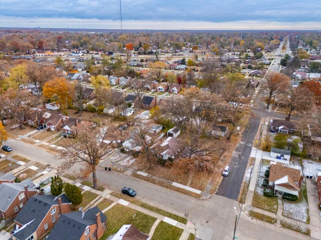 $93,000 | 19412 Sussex Street, Detroit, MI 48235