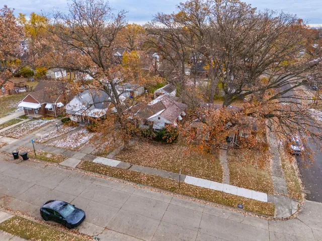 $93,000 | 19412 Sussex Street, Detroit, MI 48235