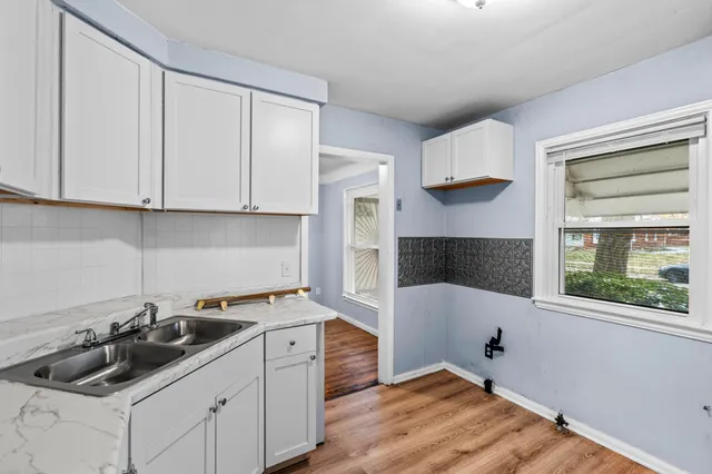 $93,000 | 19412 Sussex Street, Detroit, MI 48235