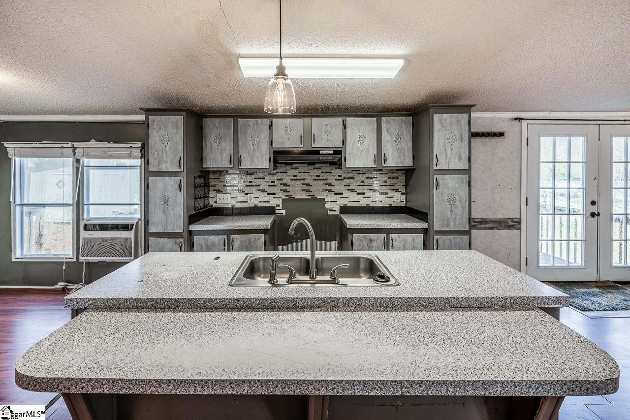 477 Thomason Road Fountain Inn, SC 29644 - Photo 13 of 32