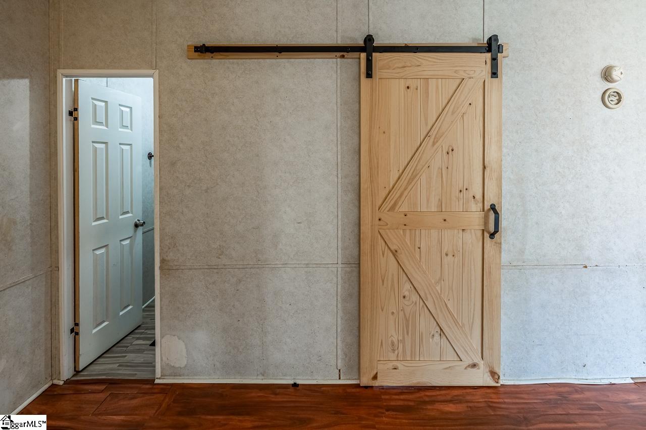 477 Thomason Road Fountain Inn, SC 29644 - Photo 16 of 32