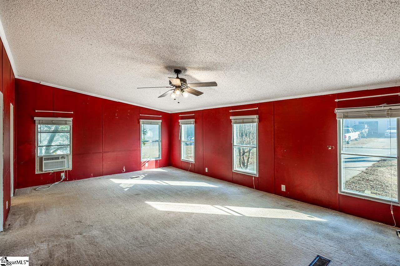 477 Thomason Road Fountain Inn, SC 29644 - Photo 20 of 32