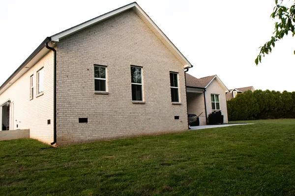 $549,999 | 50 Coleson Circle, McMinnville, TN 37110