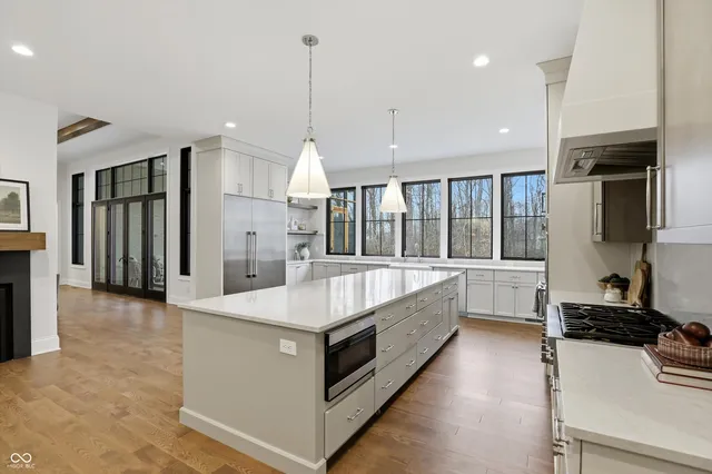 $2,500,000 | 6761 Wellington Circle, Zionsville, IN 46077