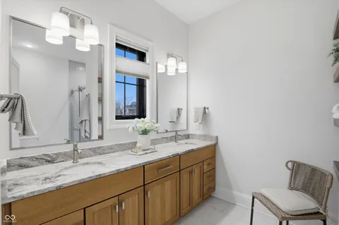 $2,500,000 | 6761 Wellington Circle, Zionsville, IN 46077