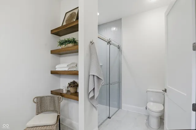 $2,500,000 | 6761 Wellington Circle, Zionsville, IN 46077