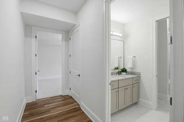 $2,500,000 | 6761 Wellington Circle, Zionsville, IN 46077