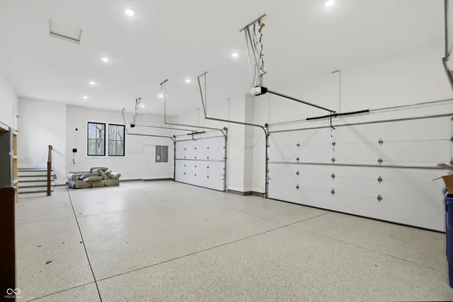 $2,500,000 | 6761 Wellington Circle, Zionsville, IN 46077