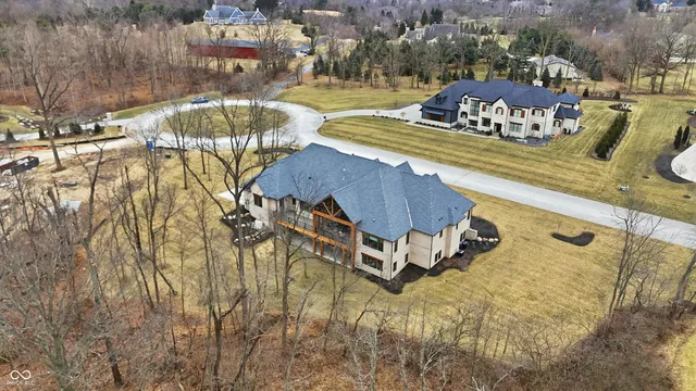 $2,500,000 | 6761 Wellington Circle, Zionsville, IN 46077