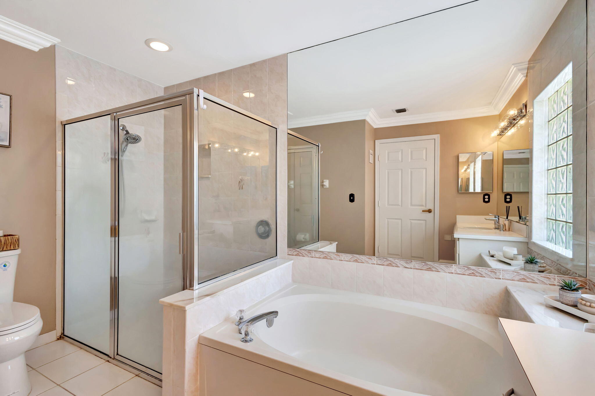 1833 Barnstable Road Wellington, FL 33414 - Photo 15 of 66 28-web-or-mls-5D1A4284